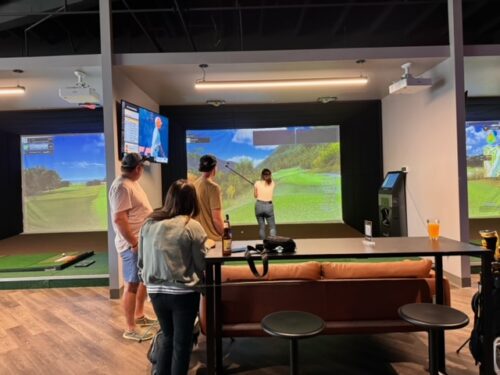 Pittsburgh, PA — Why 9 Yards Golf Is the Perfect Venue for Year-Round Golf in PA
