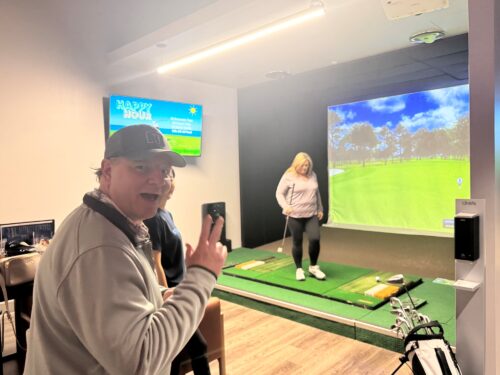 Fox Chapel, PA — Book a Golf Course Simulator for Graduation Party Events